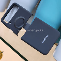 Galaxy Z Flip 4 Silicone Case