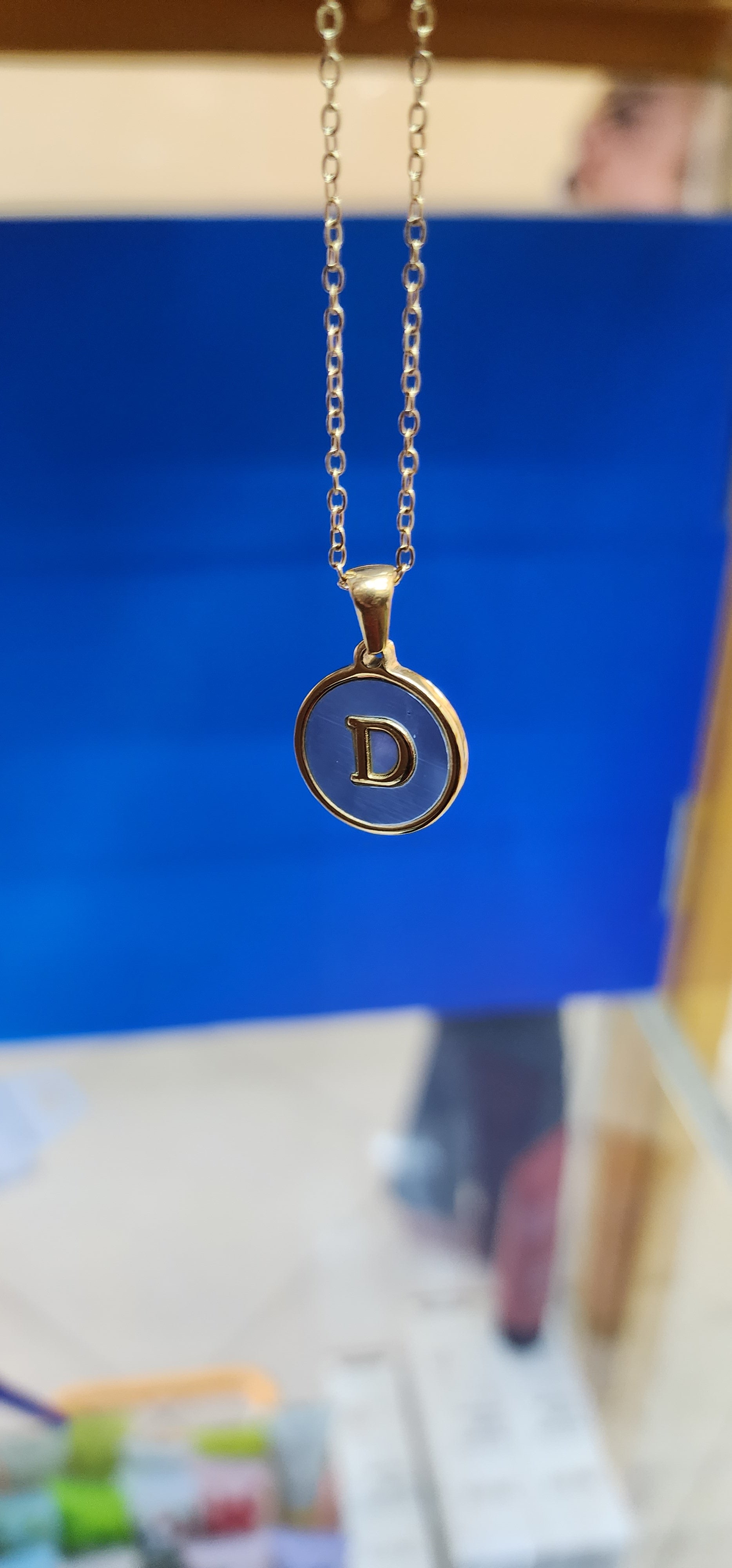 Golden radiance pendant necklaces