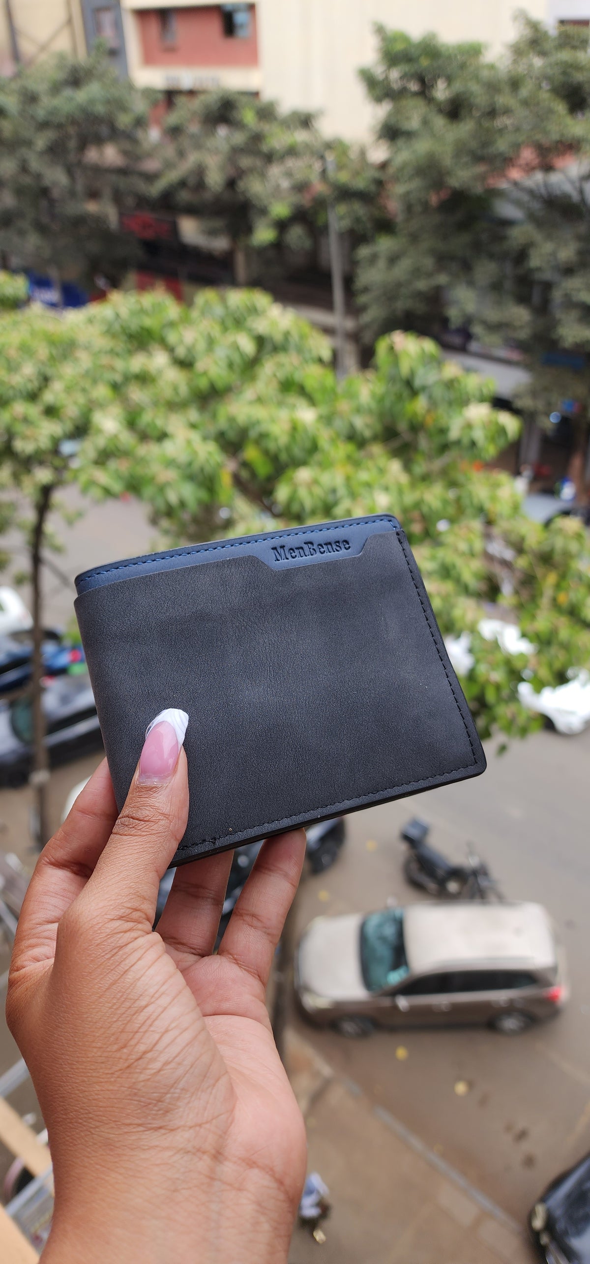 Men's leather wallets