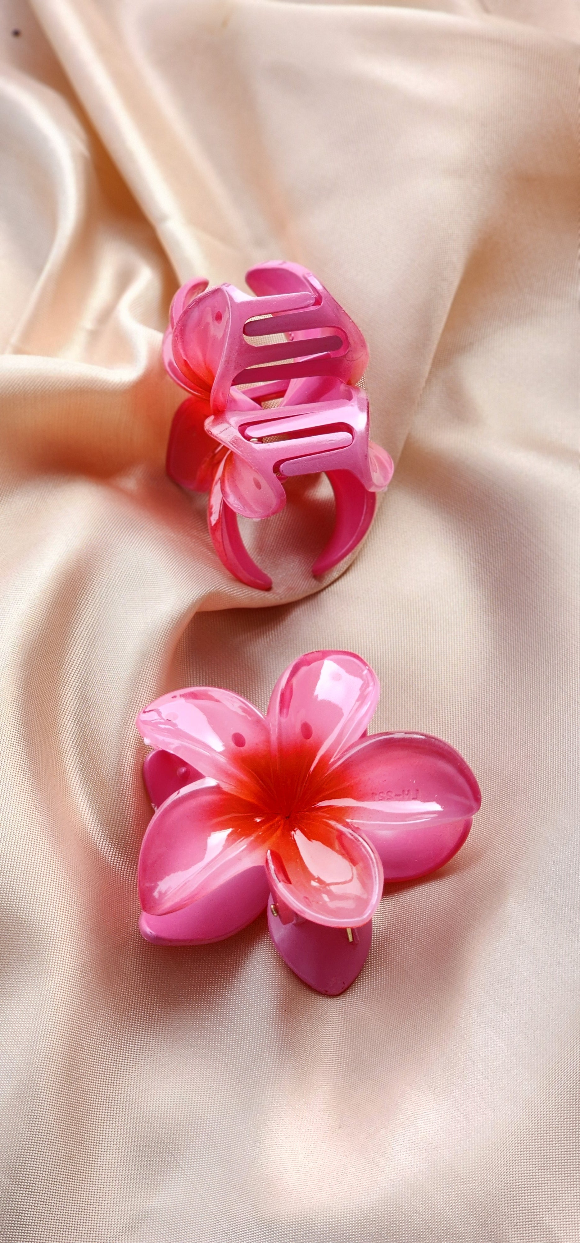 Hair clip flower design 2 resin
