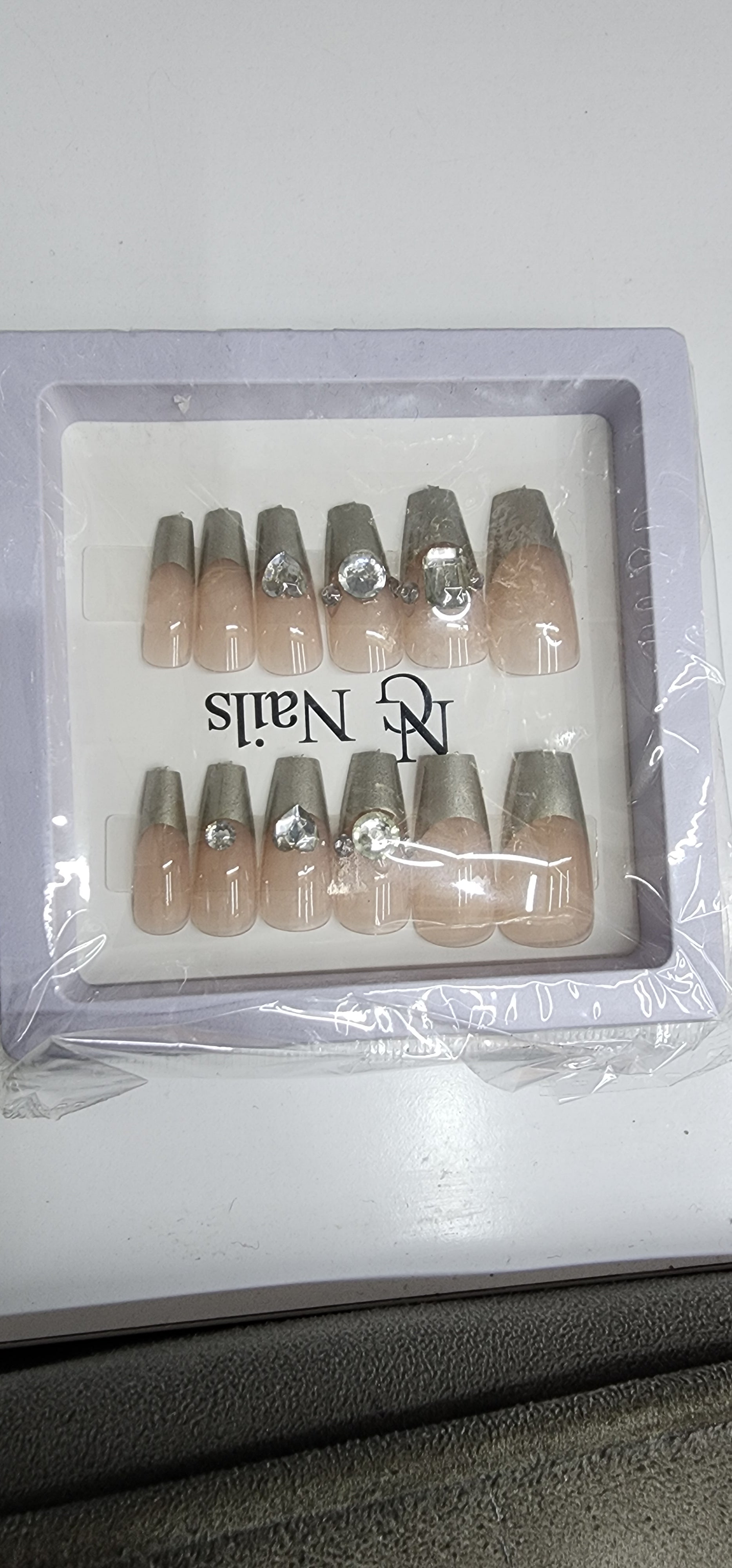 Stick on nails ladies design 2