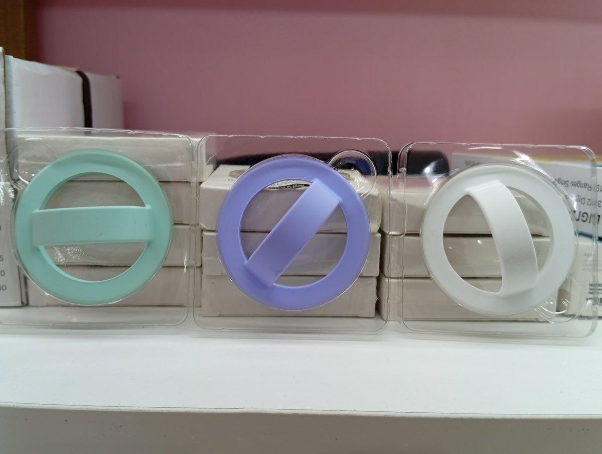 Magnetic adsorption phone holder