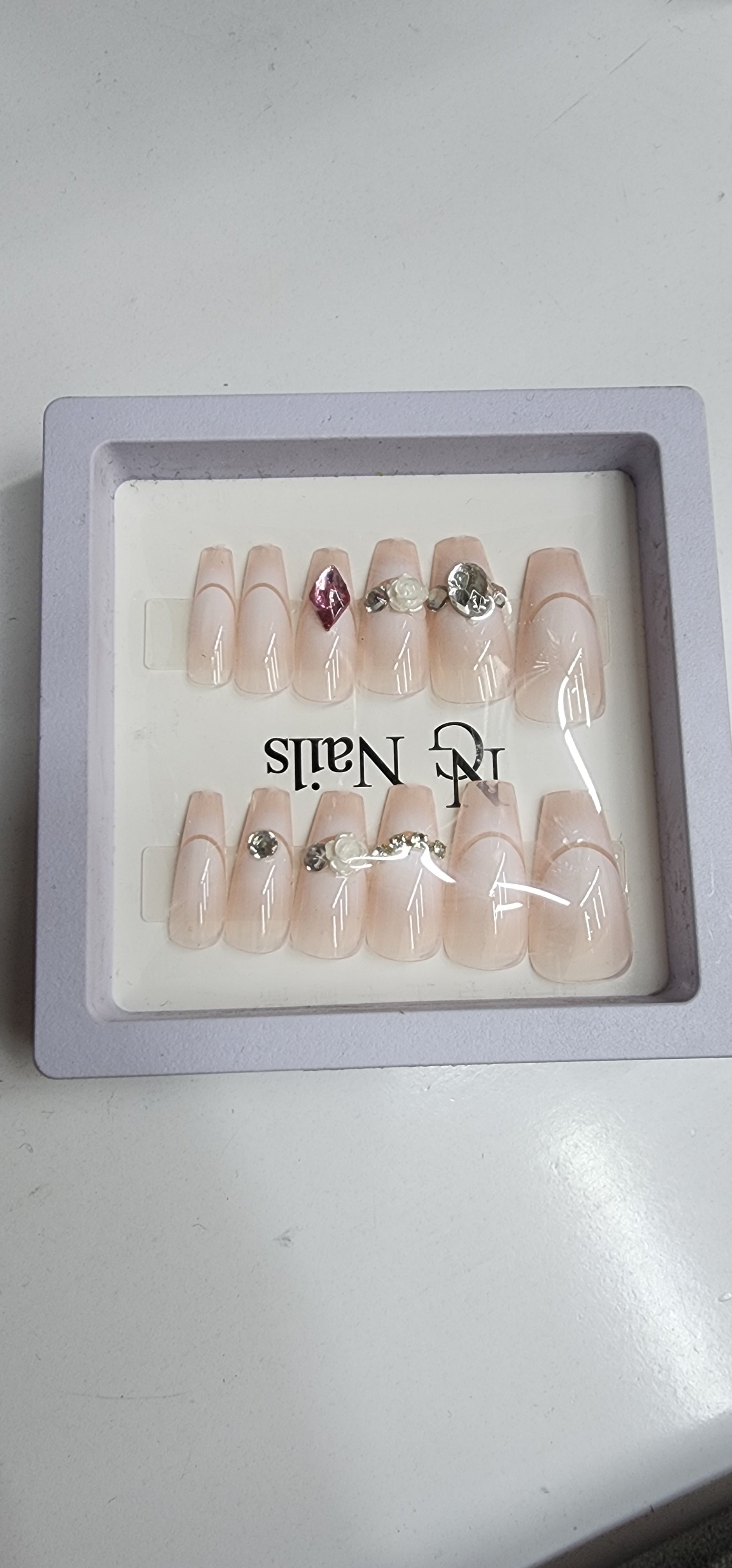 Stick on nails ladies design 2