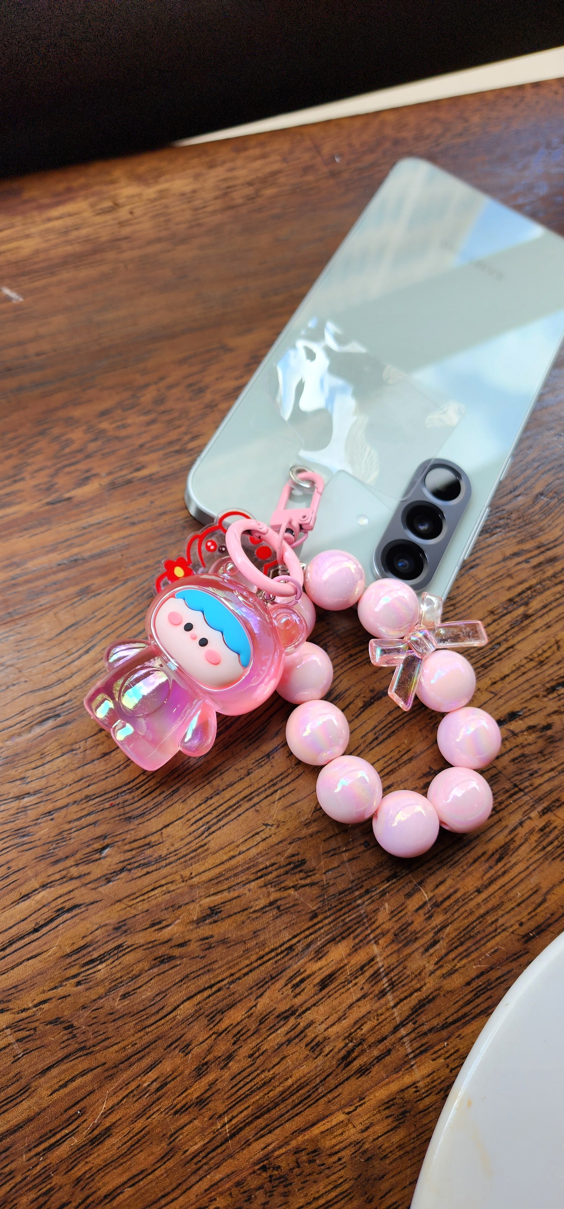 Phone charms with pendant