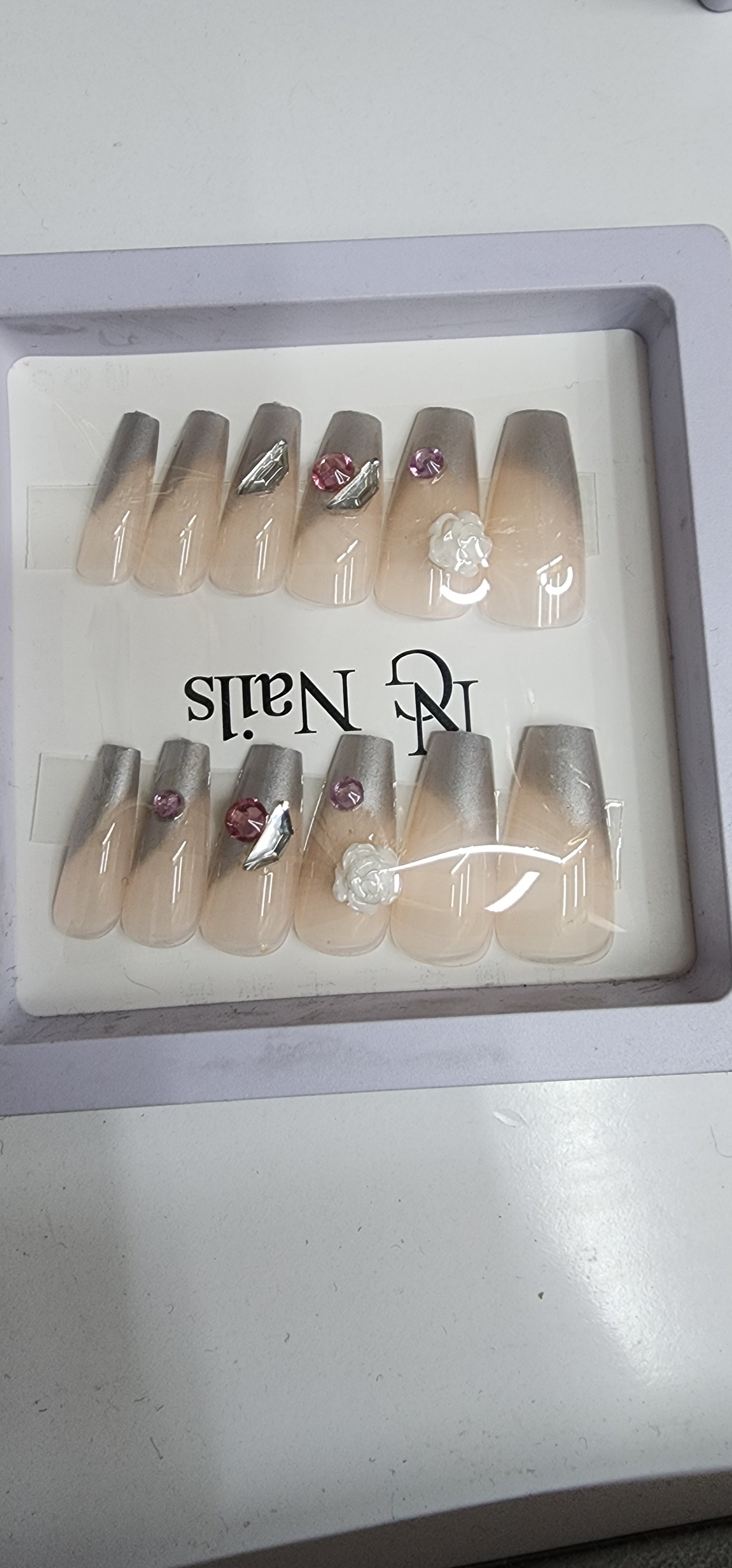 Stick on nails ladies design 2