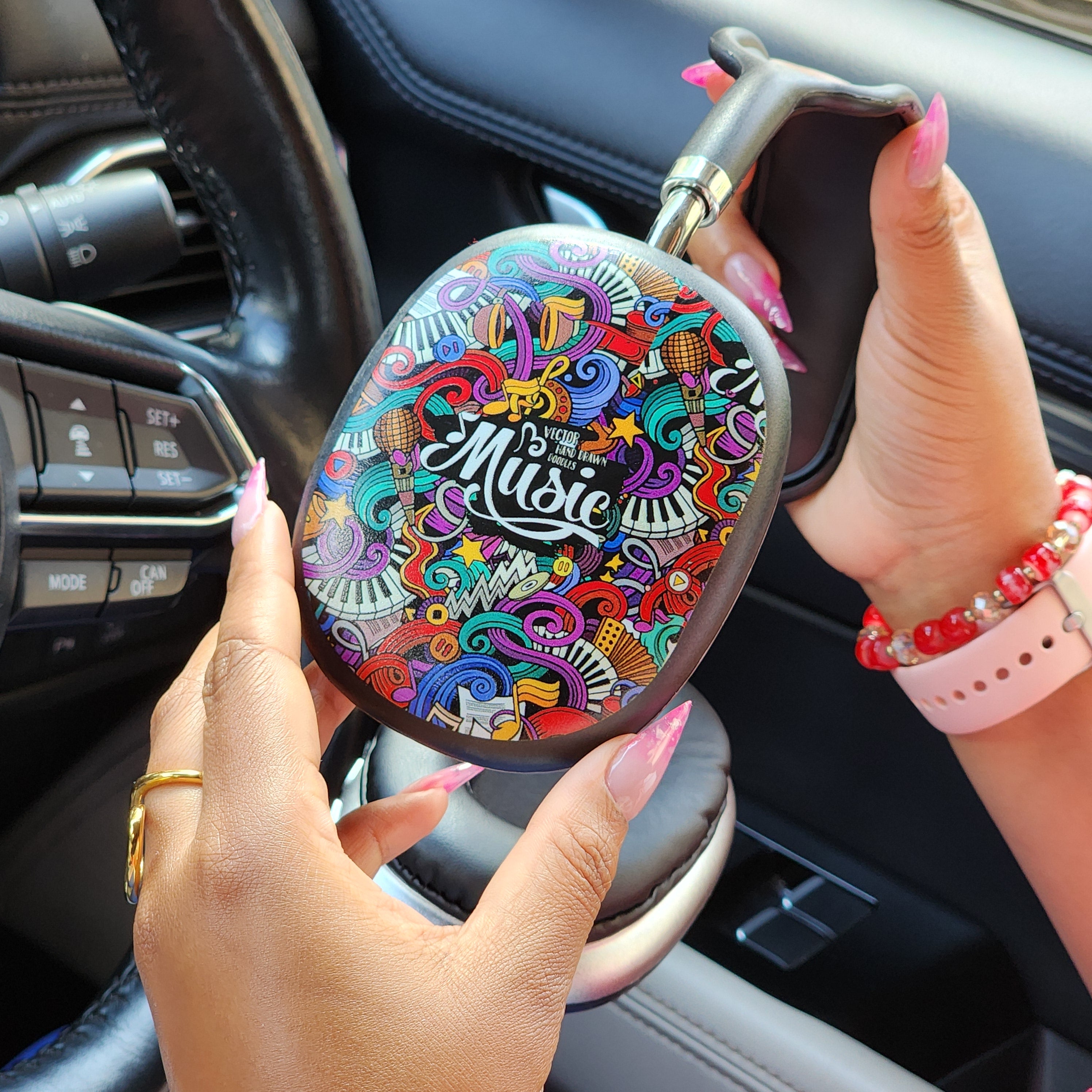 Graffiti head phones p9 qc headphones