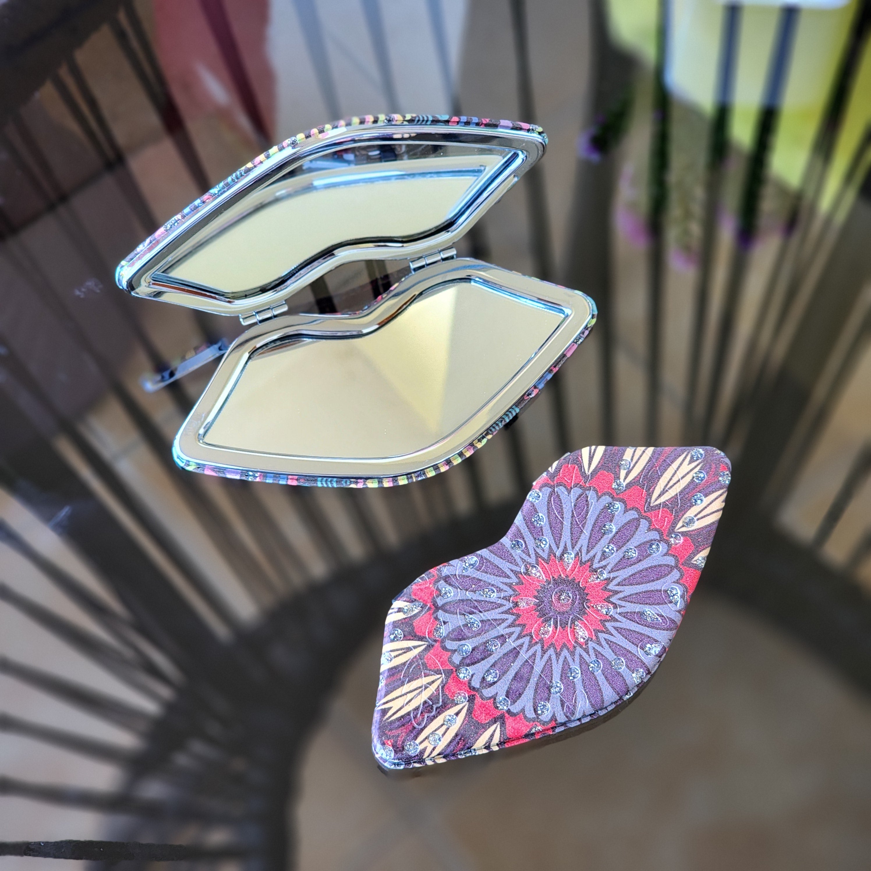 Lip mirror medallion print patterns